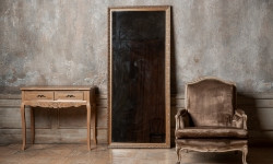old-furniture