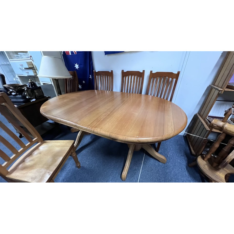 Oval Timber Dining Table & Chairs