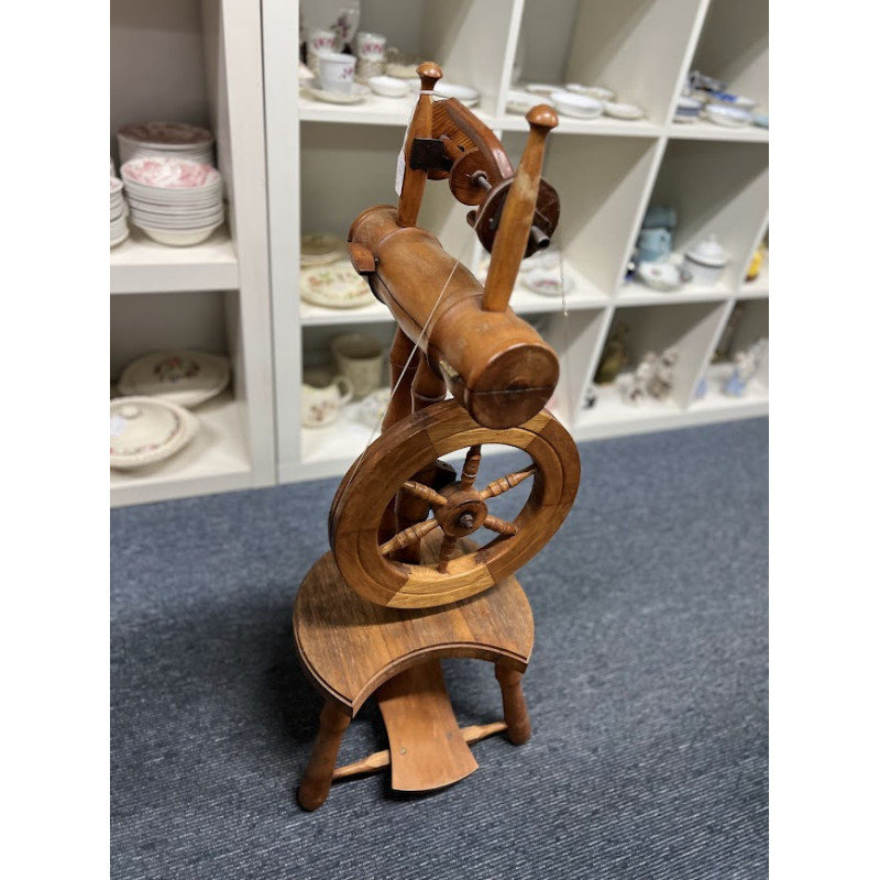 Vintage Spinning Wheel