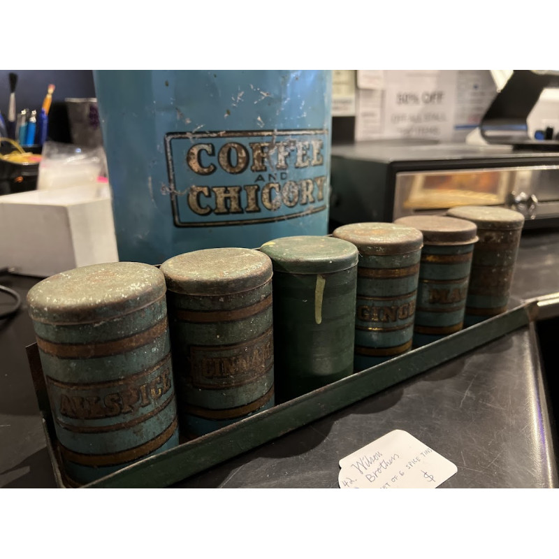 Coffee & Chicory With 6 Spice Tins