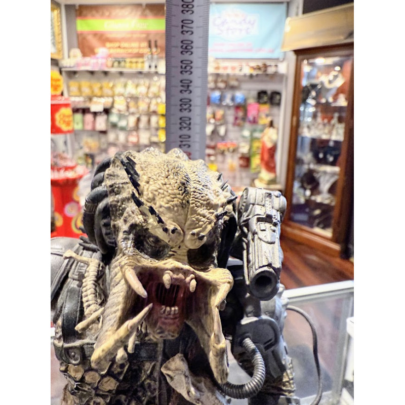 Mcfarlane Toys Original Cannon Predator Figure