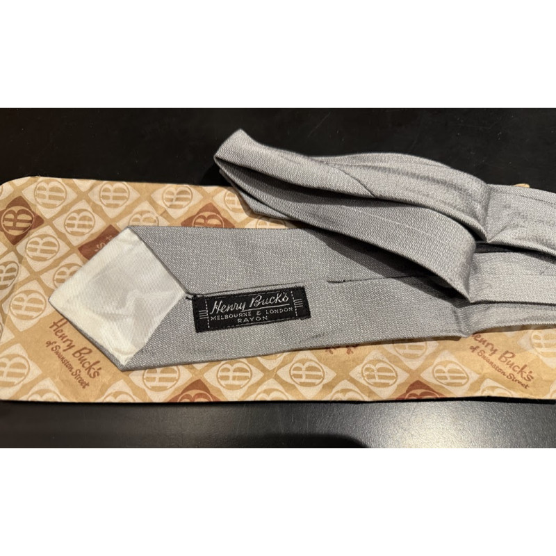 White Vintage Henry Bucks Bow Tie