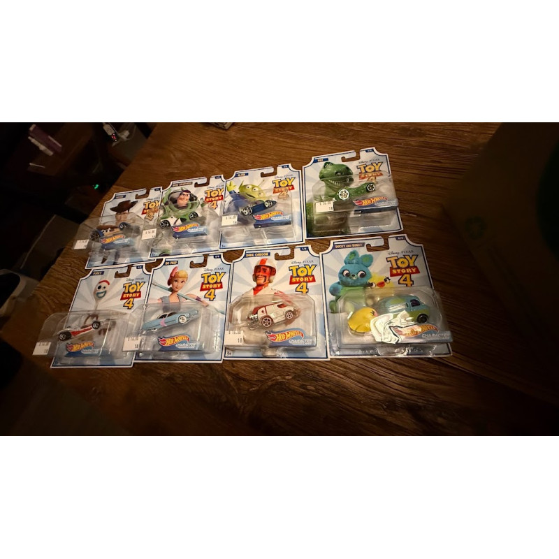 8 Hot Wheels Diecast Disney Pixar Toy