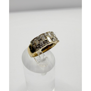 14ct Yellow Gold Diamond Ring